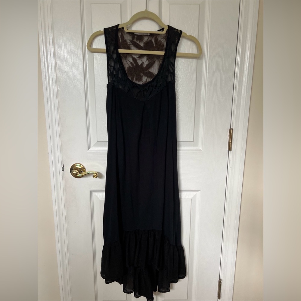LANGUAGE Lace Top Flowy Black Nightgown w Ruffles On Bottom - sz M